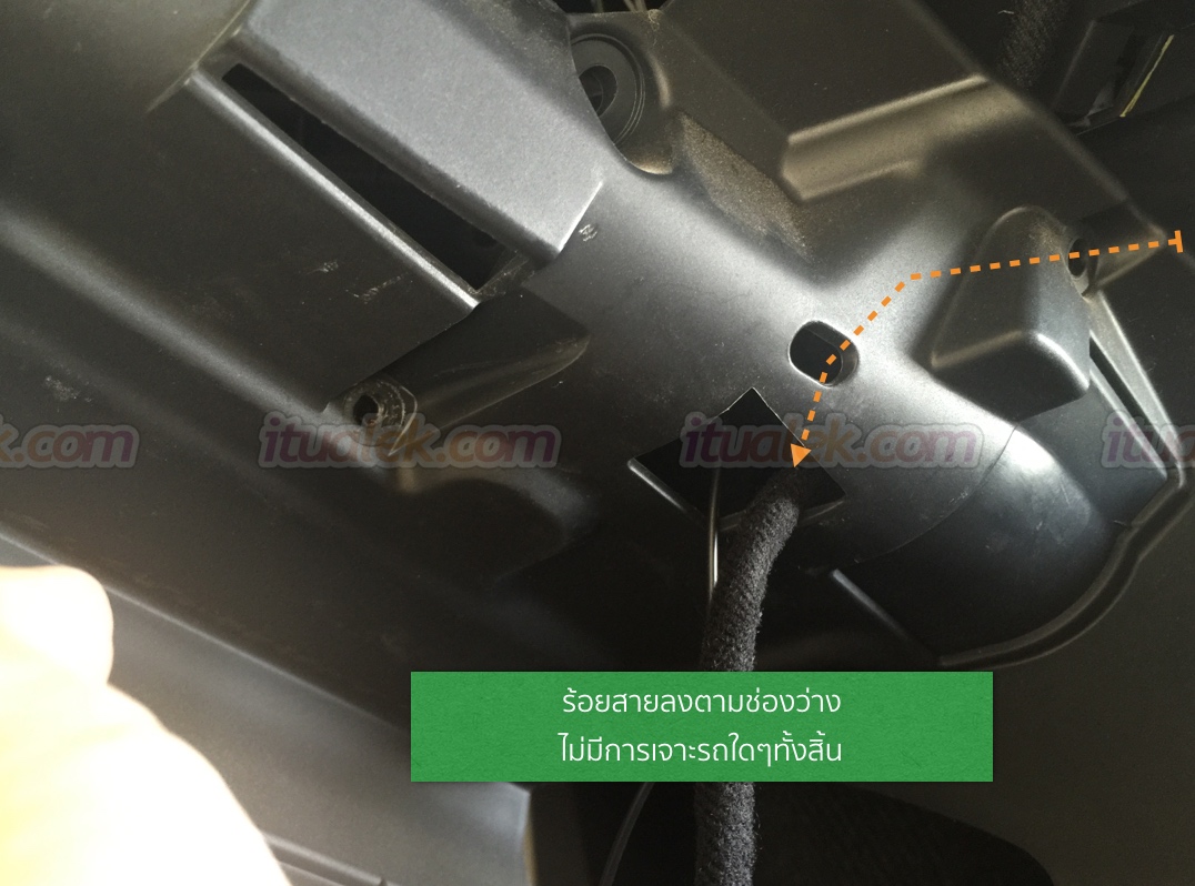 pajero-triton-mitsubishi-bluetooth-mic-004